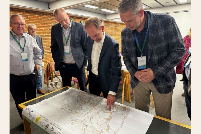 Områdeplan afleveret til ministeren