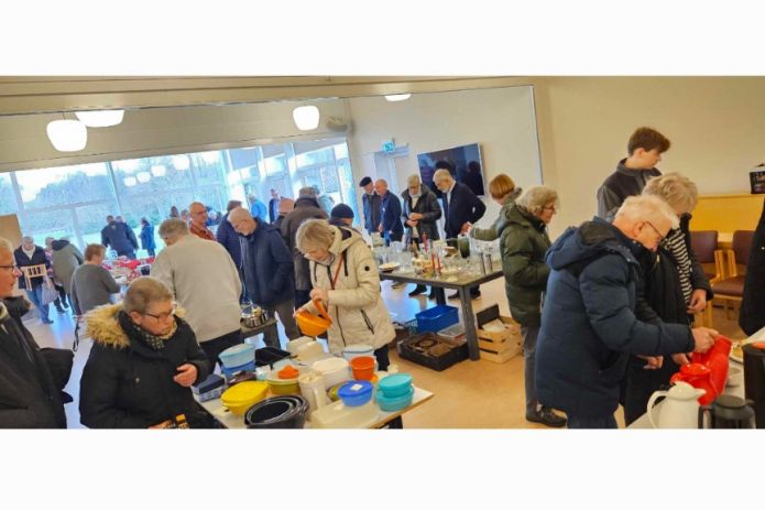Vennekredsen på Tistrup Plejecenter samlede penge ind til aktiviteter og arrangementer.