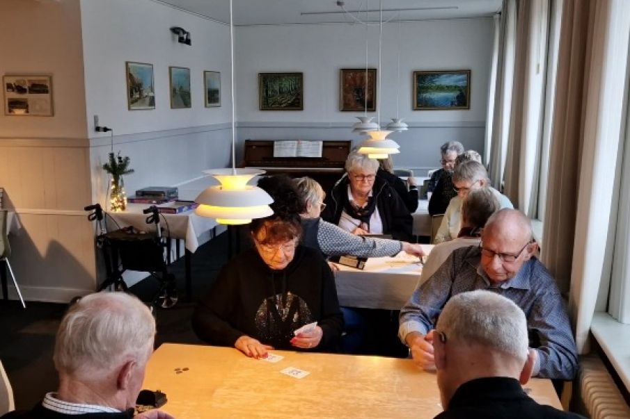 Hvad får man tiden til at gå med i Strellev