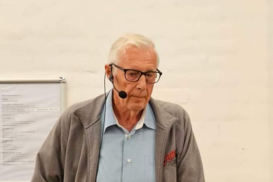 Politiker Henrik Dam Kristensen gæstede Ølgod.