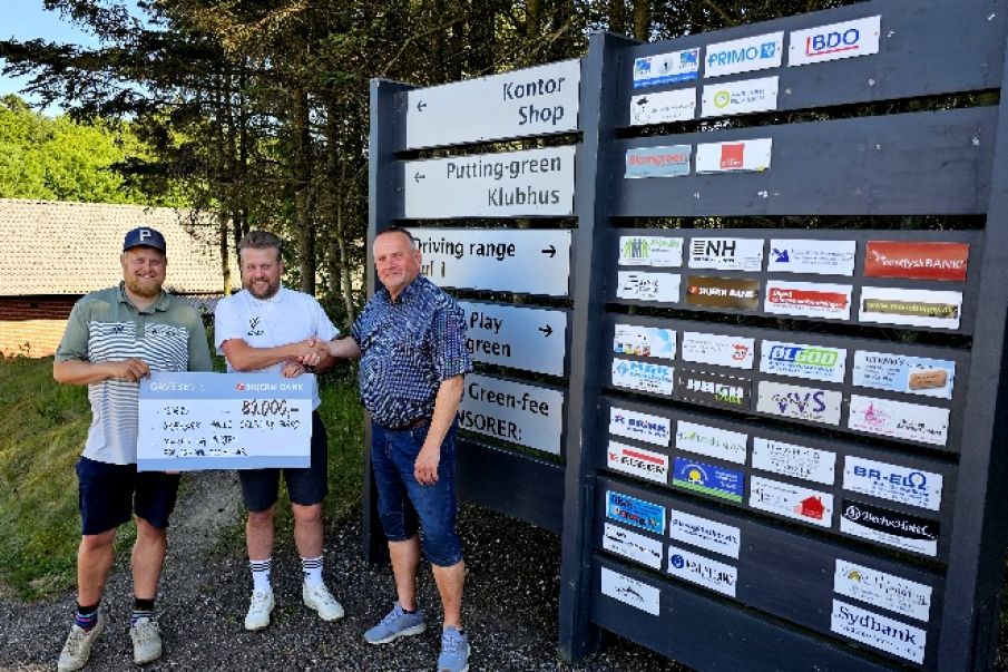 Golfmaraton gav 83000 kr. til Skærbæk Mølle Golfklub.