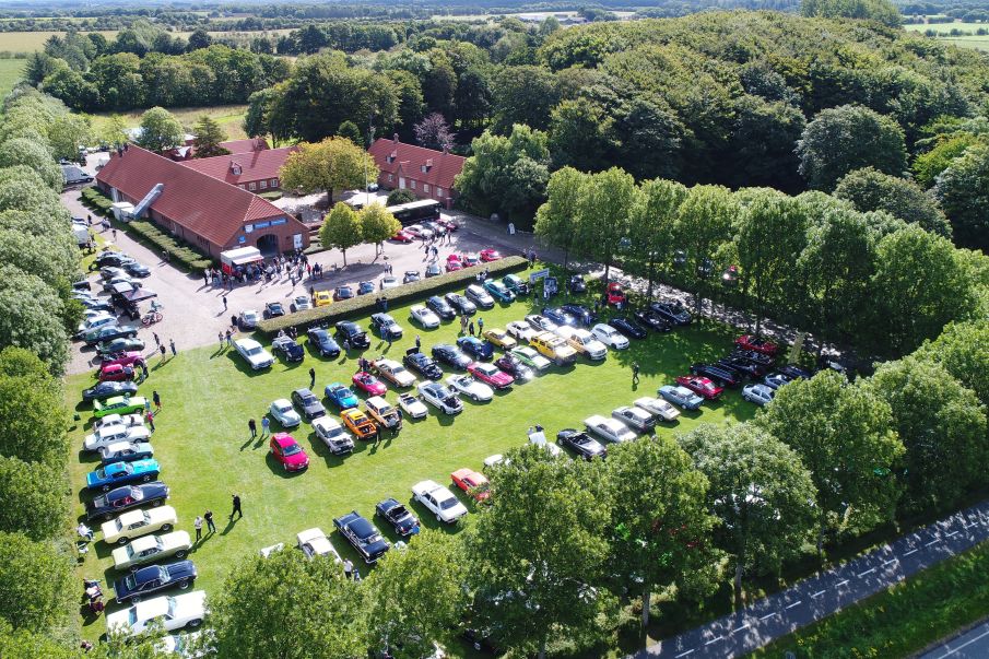 Enorm opbakning til det årlige biltræf hos Tistrup Autoservice 2025.