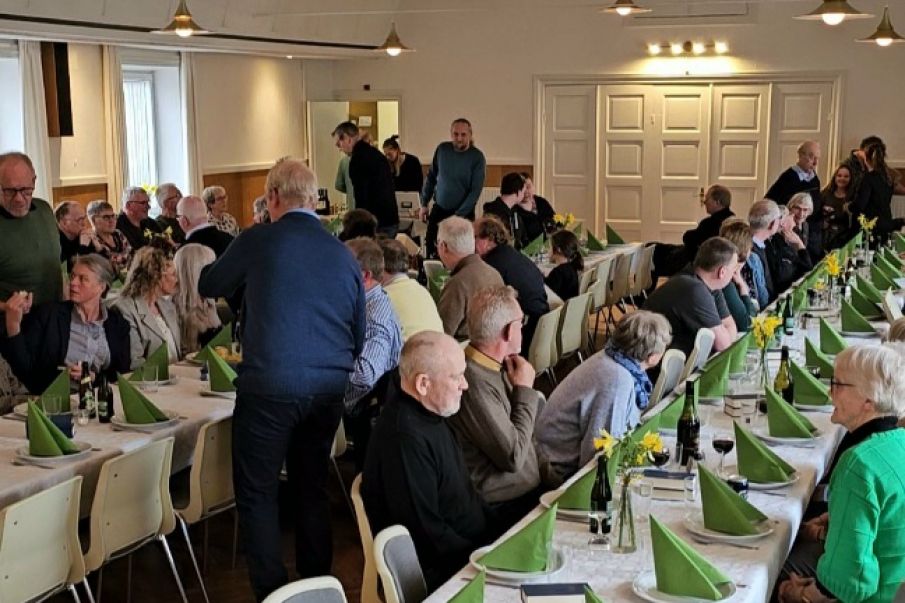 Strellev forsamlingshus - Renovering, åbent hus og fællesspisning.