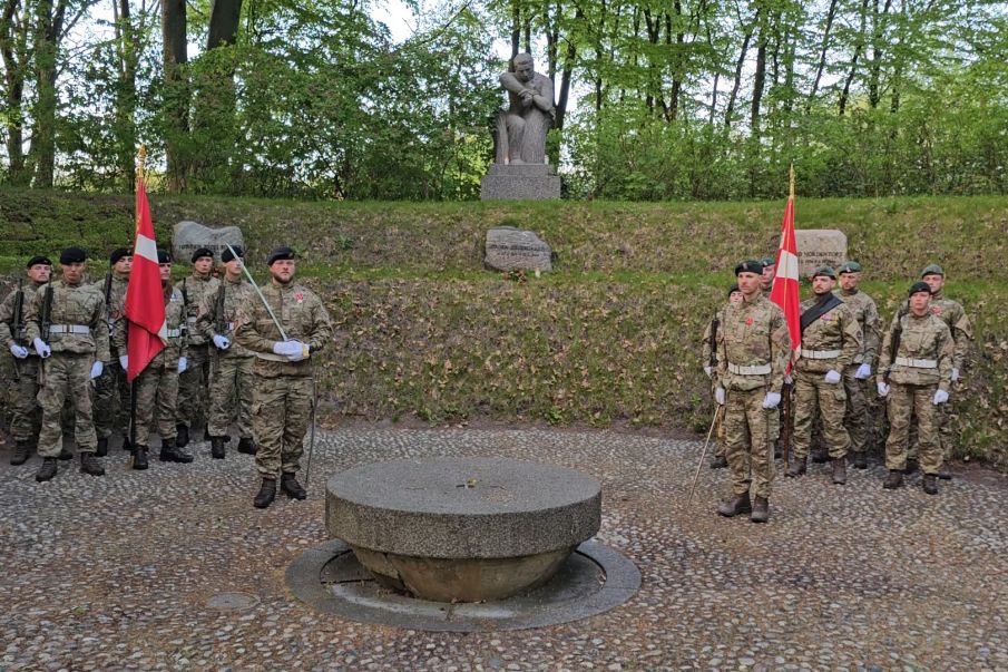 Indslag fra markering af 80-året for Danmarks befrielse i Mindelunden Arnbjergparken i Varde 2025.